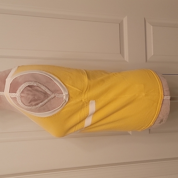Norton & Co Yellow Sleeveless Shirt size M - Picture 2 of 3